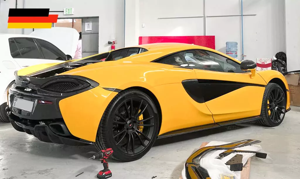 McLaren 1 McLaren - Mclaren 2